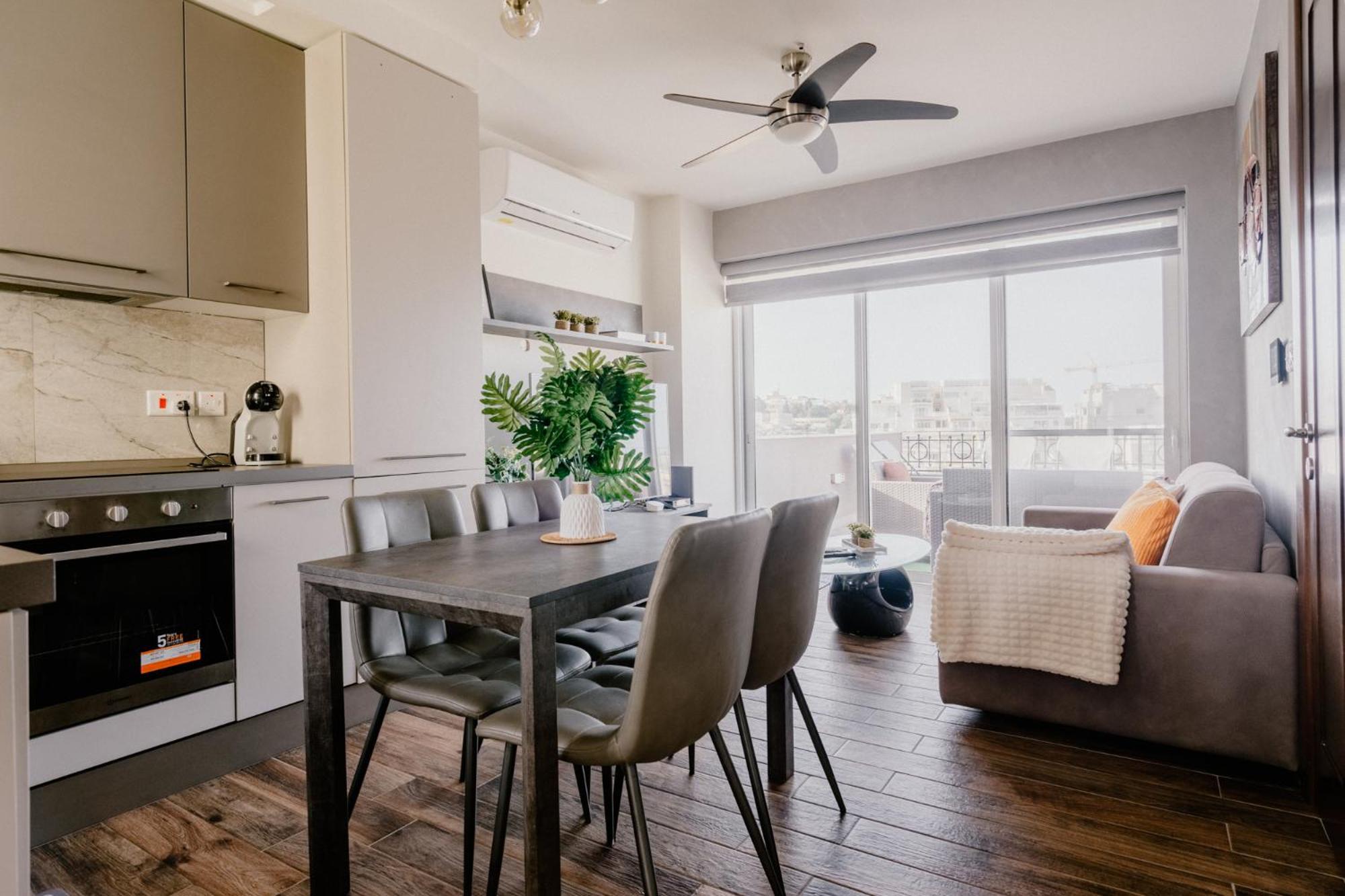 La88 Bayview Penthouse With Jacuzzi Apartamento Sliema Exterior foto