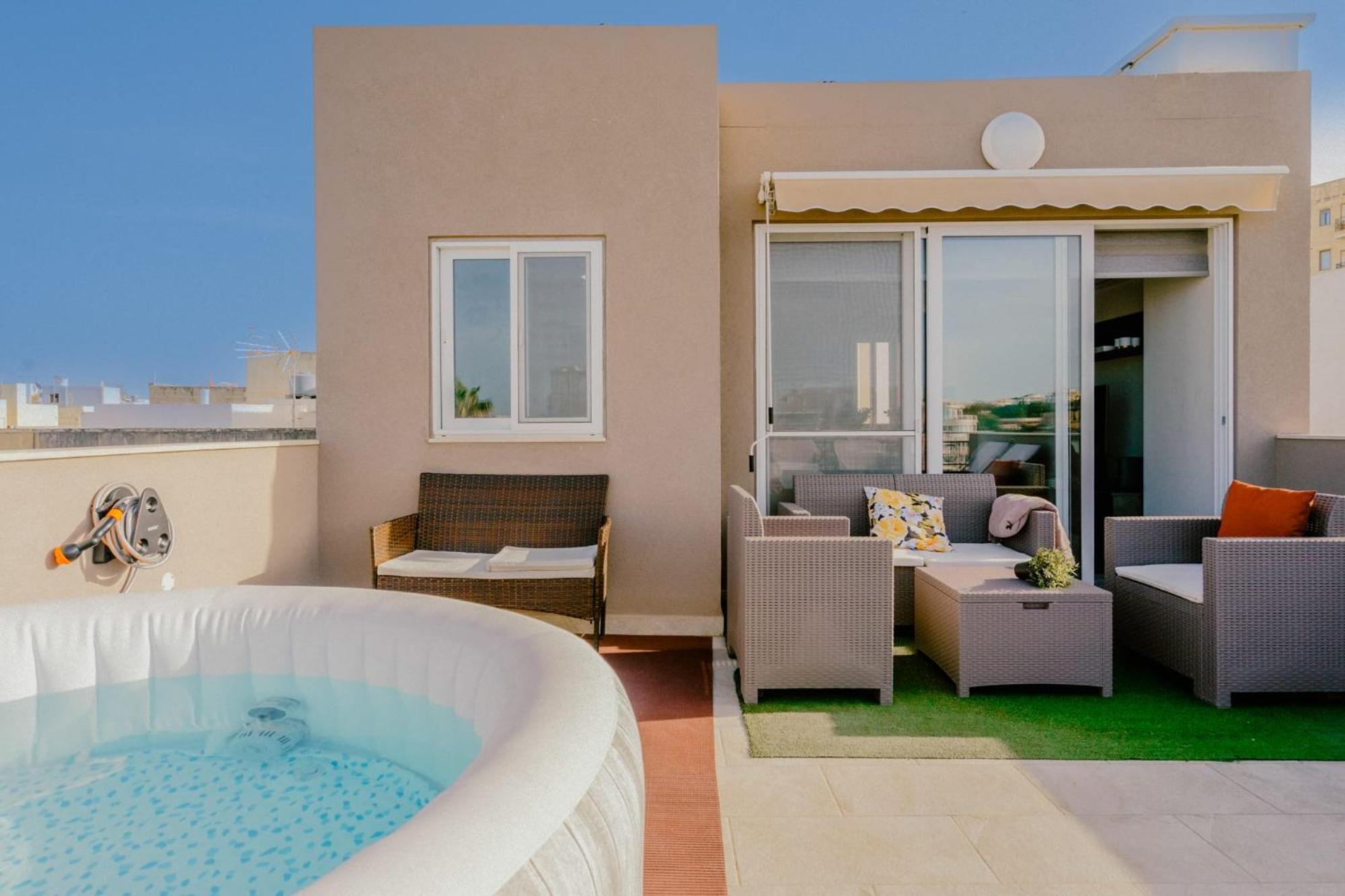 La88 Bayview Penthouse With Jacuzzi Apartamento Sliema Exterior foto